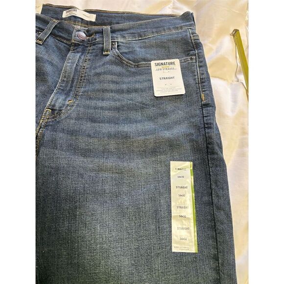 Levi's Men's Straight Fit Jeans Waist 34 Dark Wash Blue Denim - Picture 8 of 10